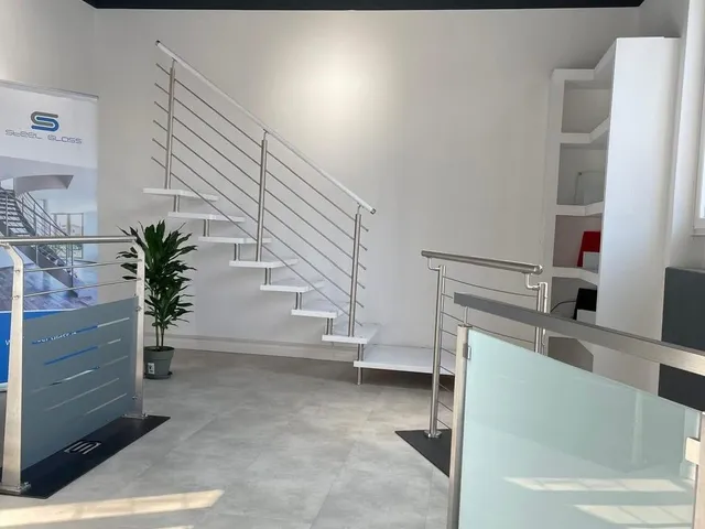 Showroom Steelglass di Bovisio Masciago, campionario colori — foto 6