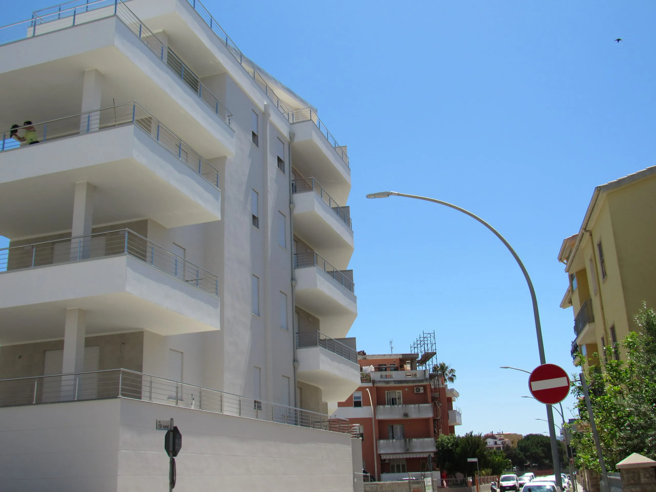 Affaccio terrazzo condominio ringhiera inox 316 corrimano in linea Alghero (SS)