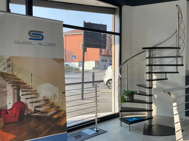 Showroom Steelglass di Bovisio Masciago, campionamento accessori — foto 9